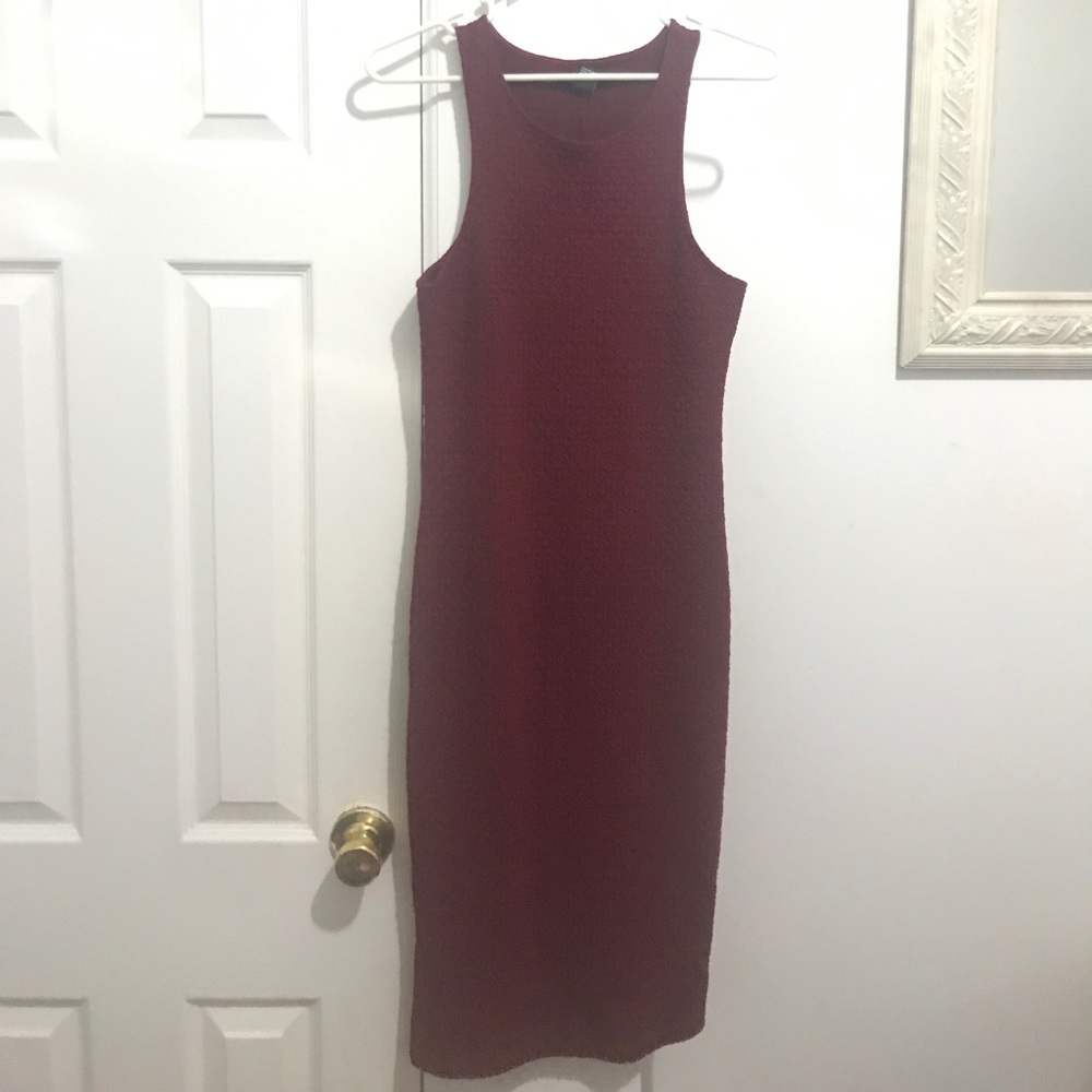 Gorgeous textured red bodycon dress