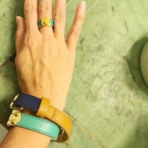 BCBG bracelet and ring set