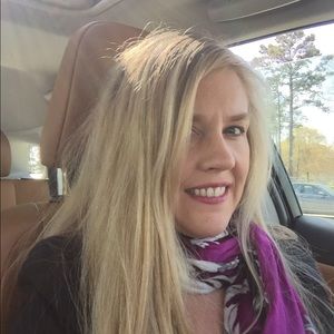 Meet your Posher, Cara