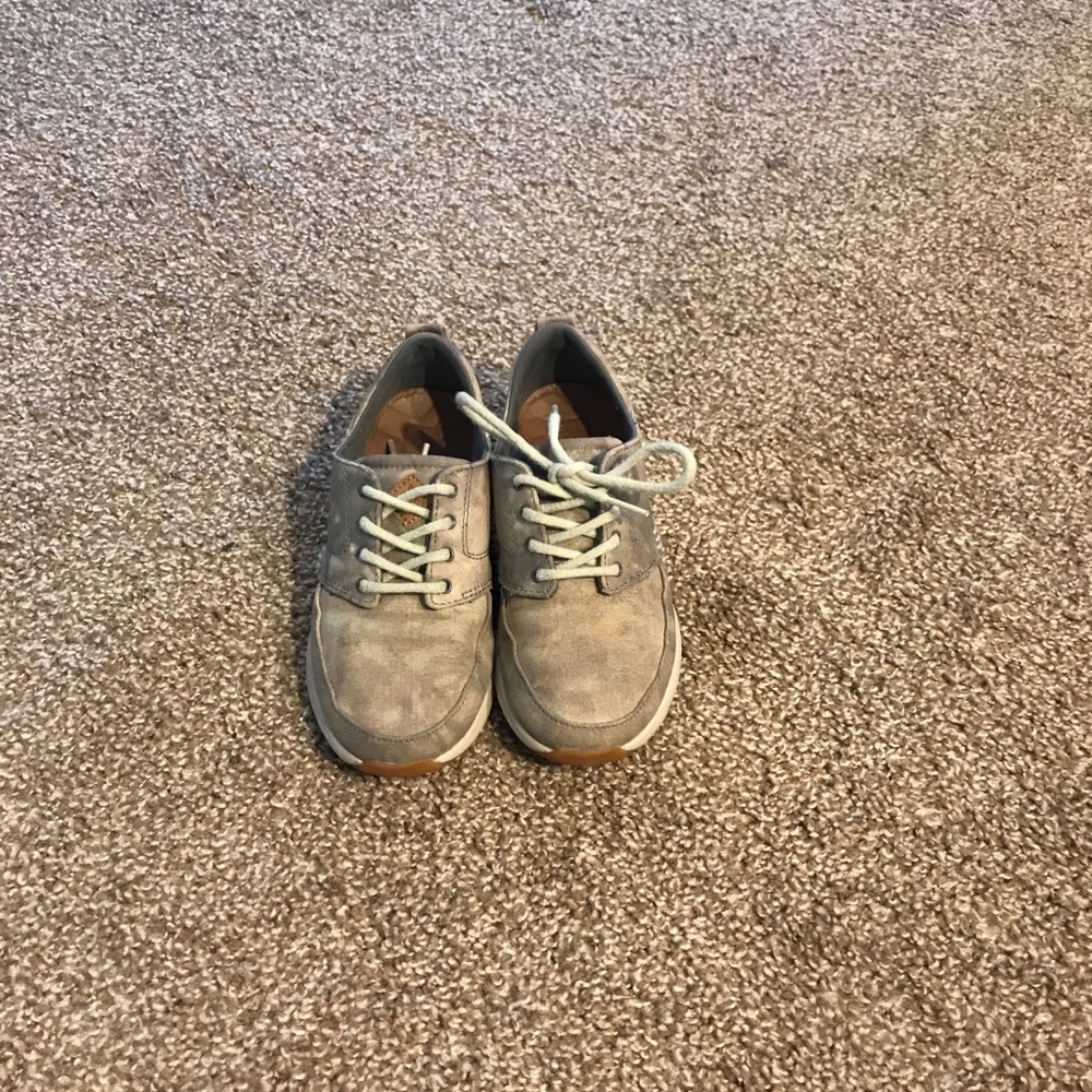 Tie dye Reef shoes