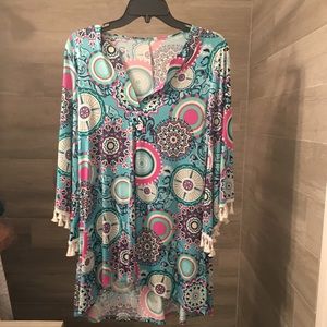 Paisley boutique top with fringe sleeves