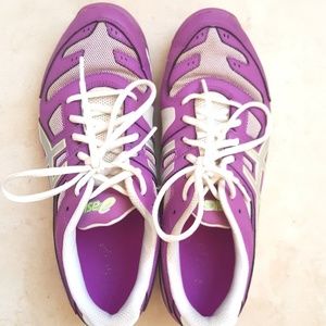 Asics Gel-Solutions Slam Women Tennis Shoes