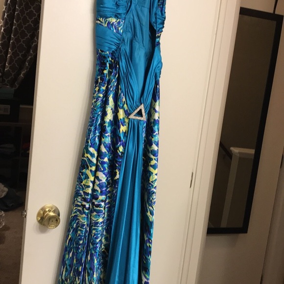 Prom Dress - Picture 2 of 2