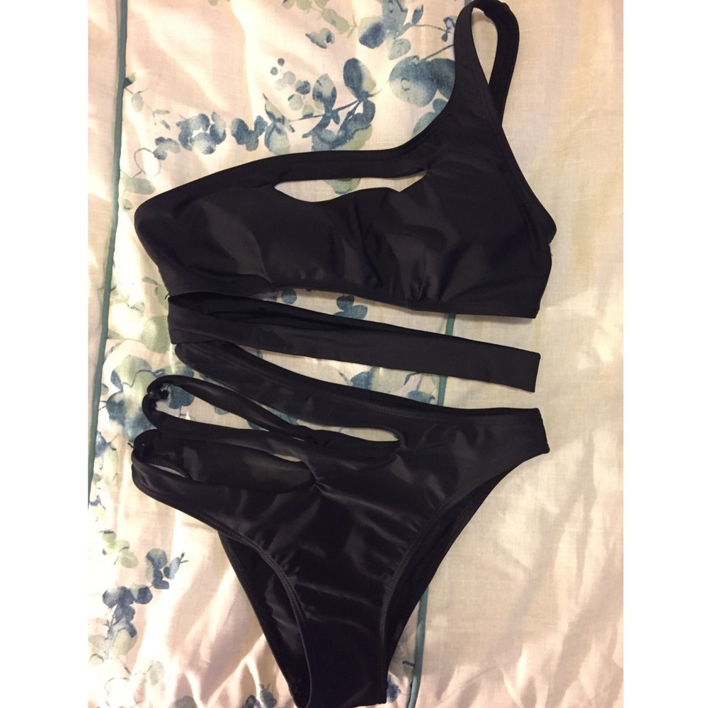 One piece monokini