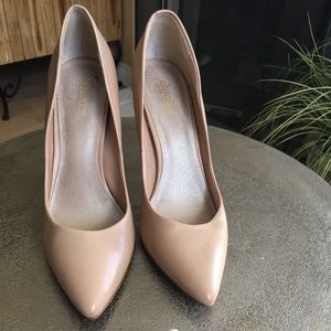 Women’s Shoes