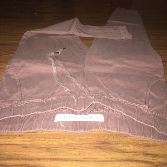 Chinos - Picture 3 of 5