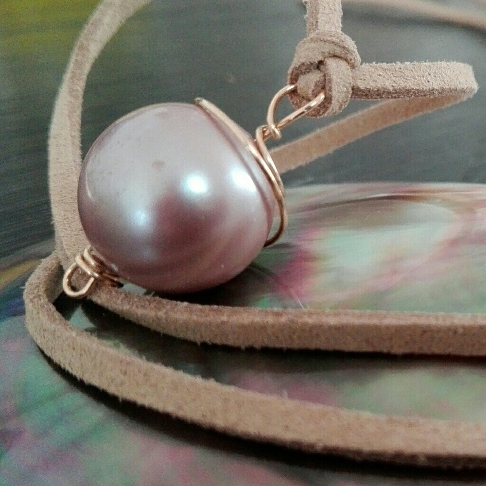 Necklace natural nacar