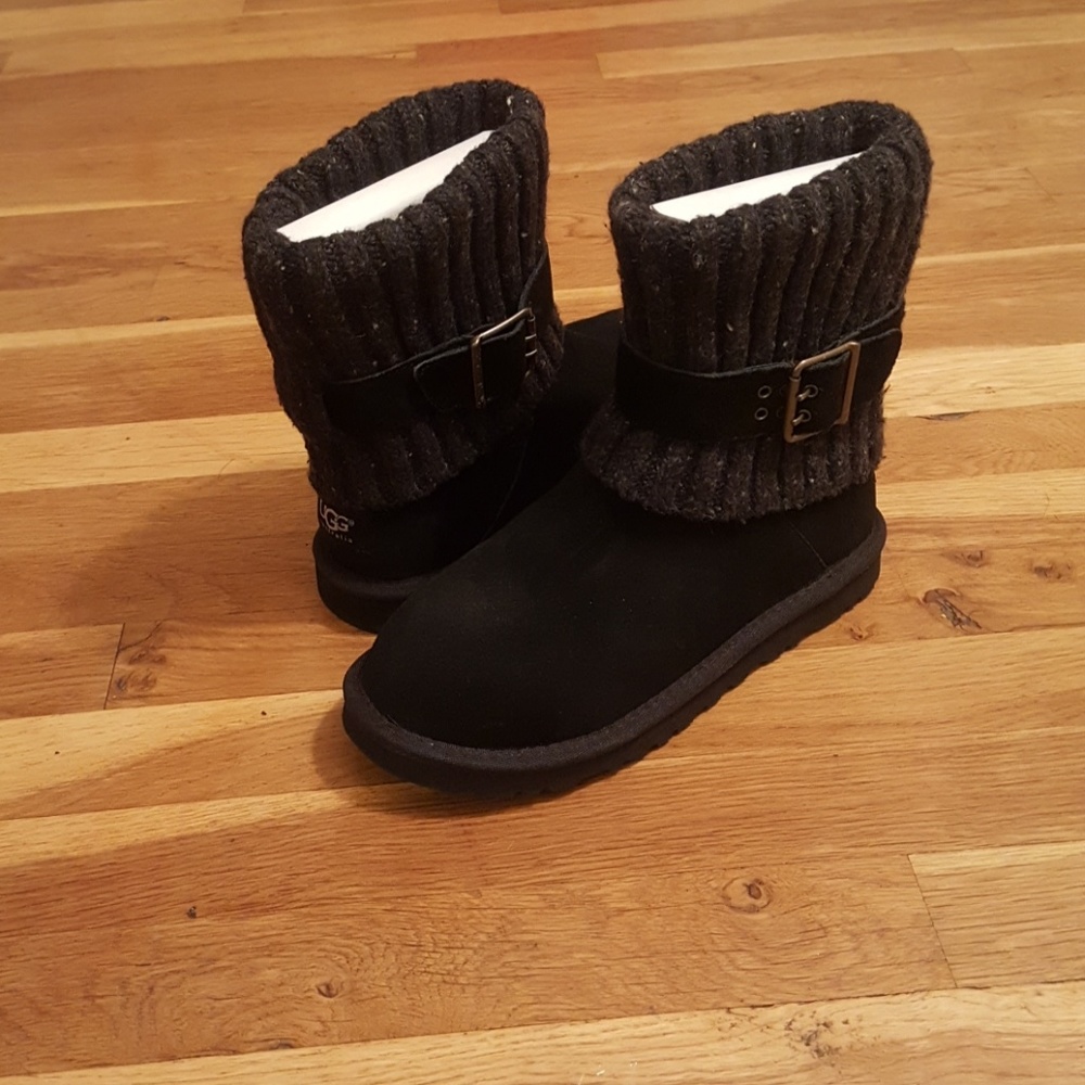 Ugg Cambridge boot size 6