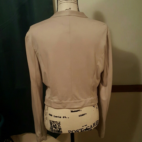 Jacket - Picture 2 of 3