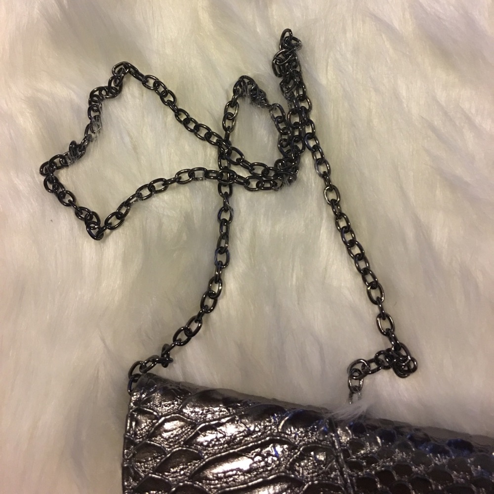 🌹SOLD🌹Design Studio Small Shoulder Bag - Picture 4 of 8