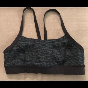 Sale! Lululemon Green and Black Bra