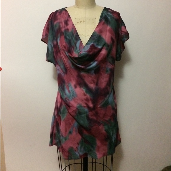 Calvin Klein Jeans Tops - 🌸SALE Calvin Klein Jeans Silky Top Sz L