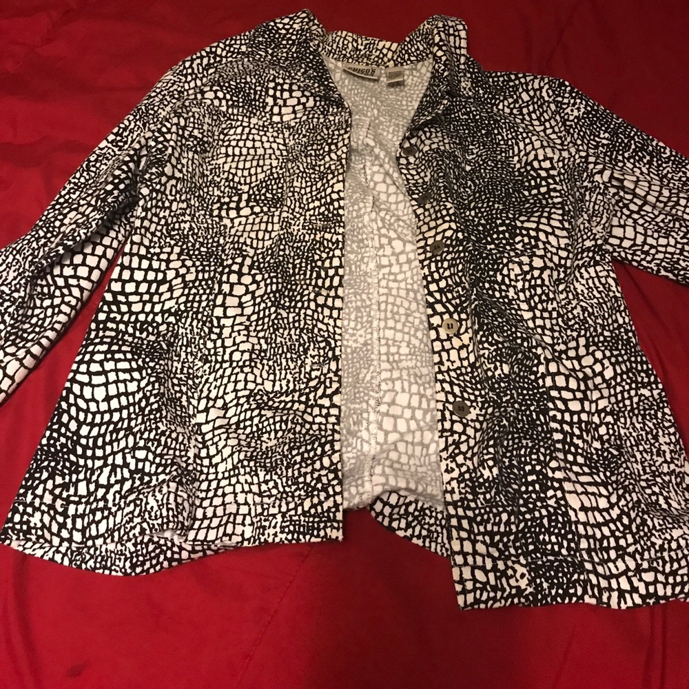Black and white patterned Chico’s blazer