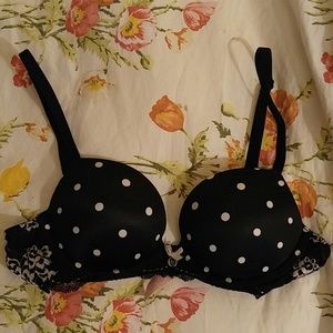 ✨ 2 for $10! ✨Polka dot bra