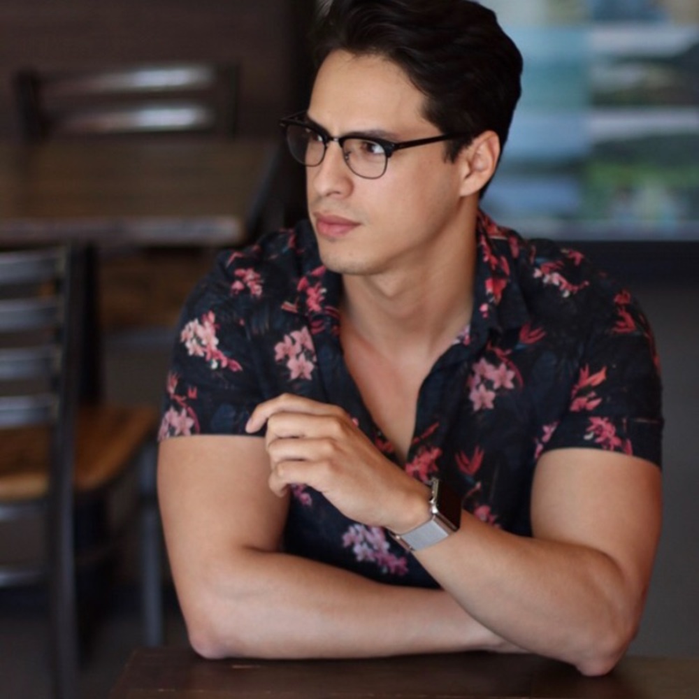 Meet your Posher, Gabriel