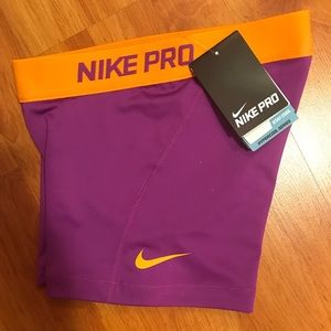 BNWT Nike Pro Dri Fit Spandex Shorts🙌🏻 😍👟