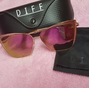 Diff Eyewear "Becky" Rose Gold/Pink W/ Case&Cloth