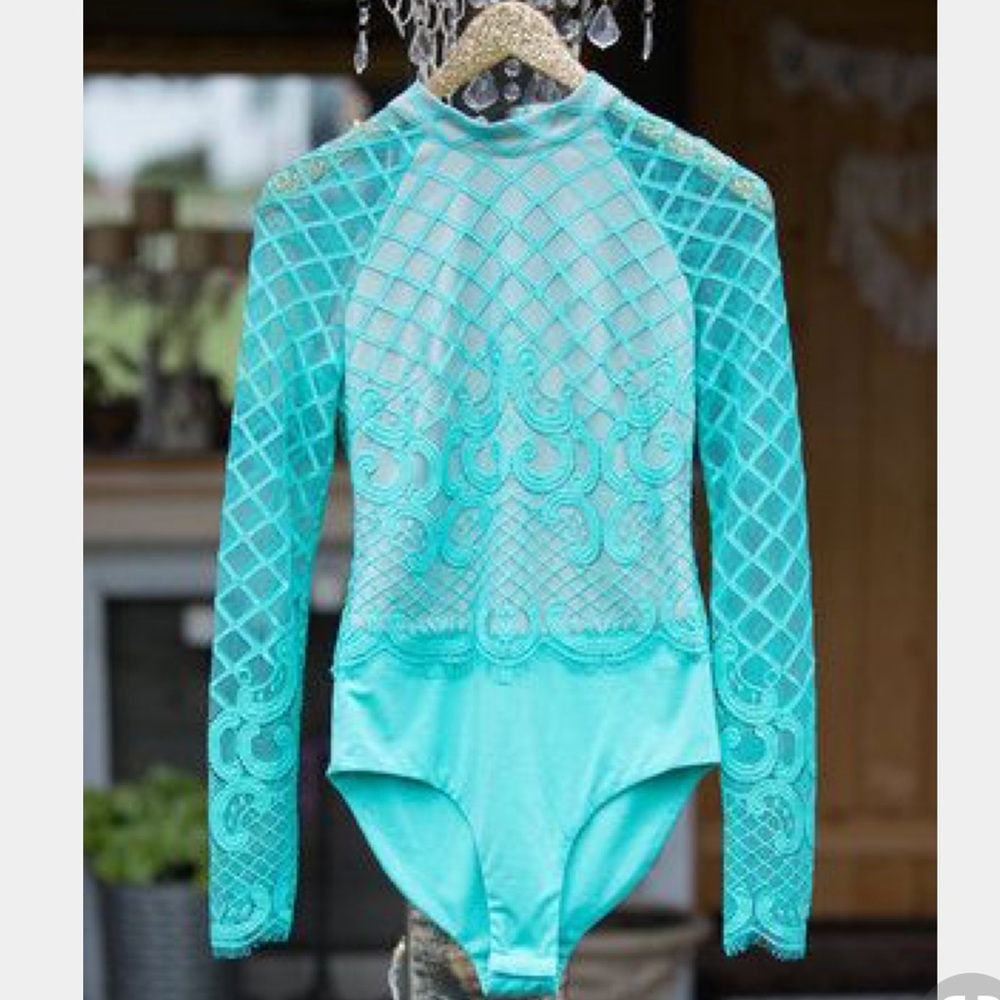 Long sleeve bodysuit