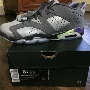AIR JORDAN 6 RETRO LOW