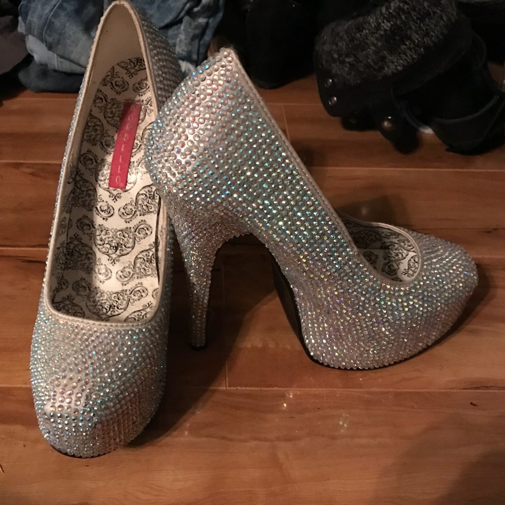 Rhinestone shoes