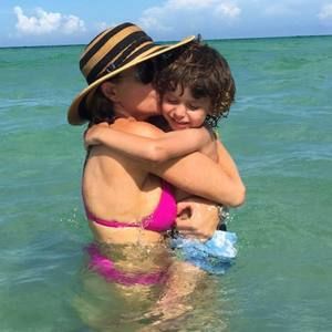 Meet your Posher, Denise