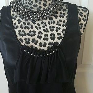 WHBM Ruffle Front Top