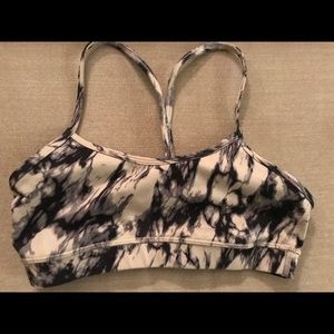 Sale! Lululemon bra. Size 4.