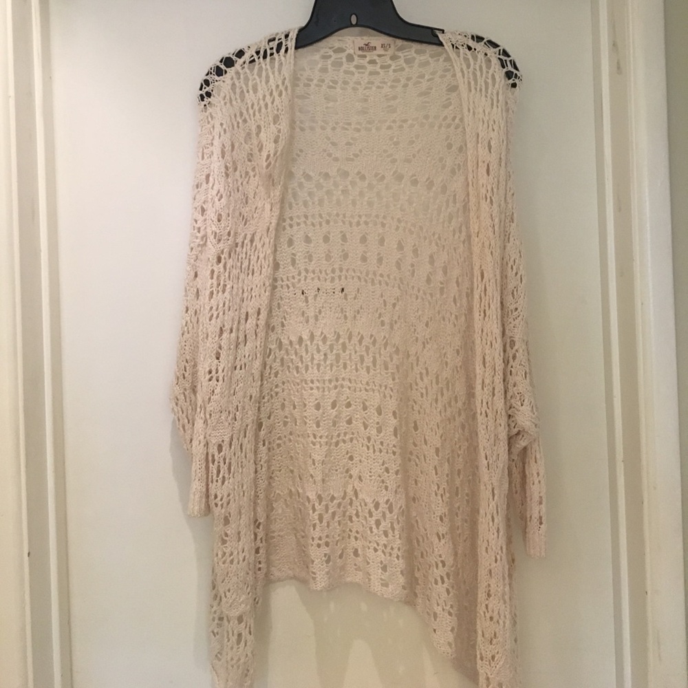 White oversized knit cardigan