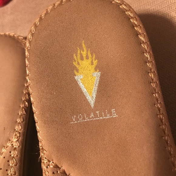 Volatile | Snake Skin Sandal - Picture 2 of 4