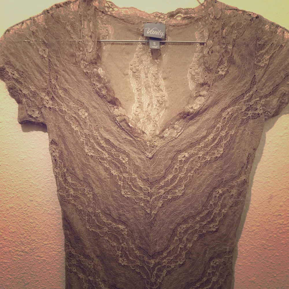 Lace layering top