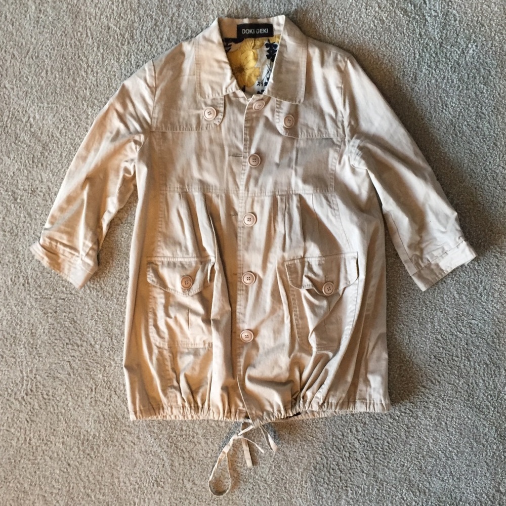 Doki Geki light weight tan elbow sleeve jacket