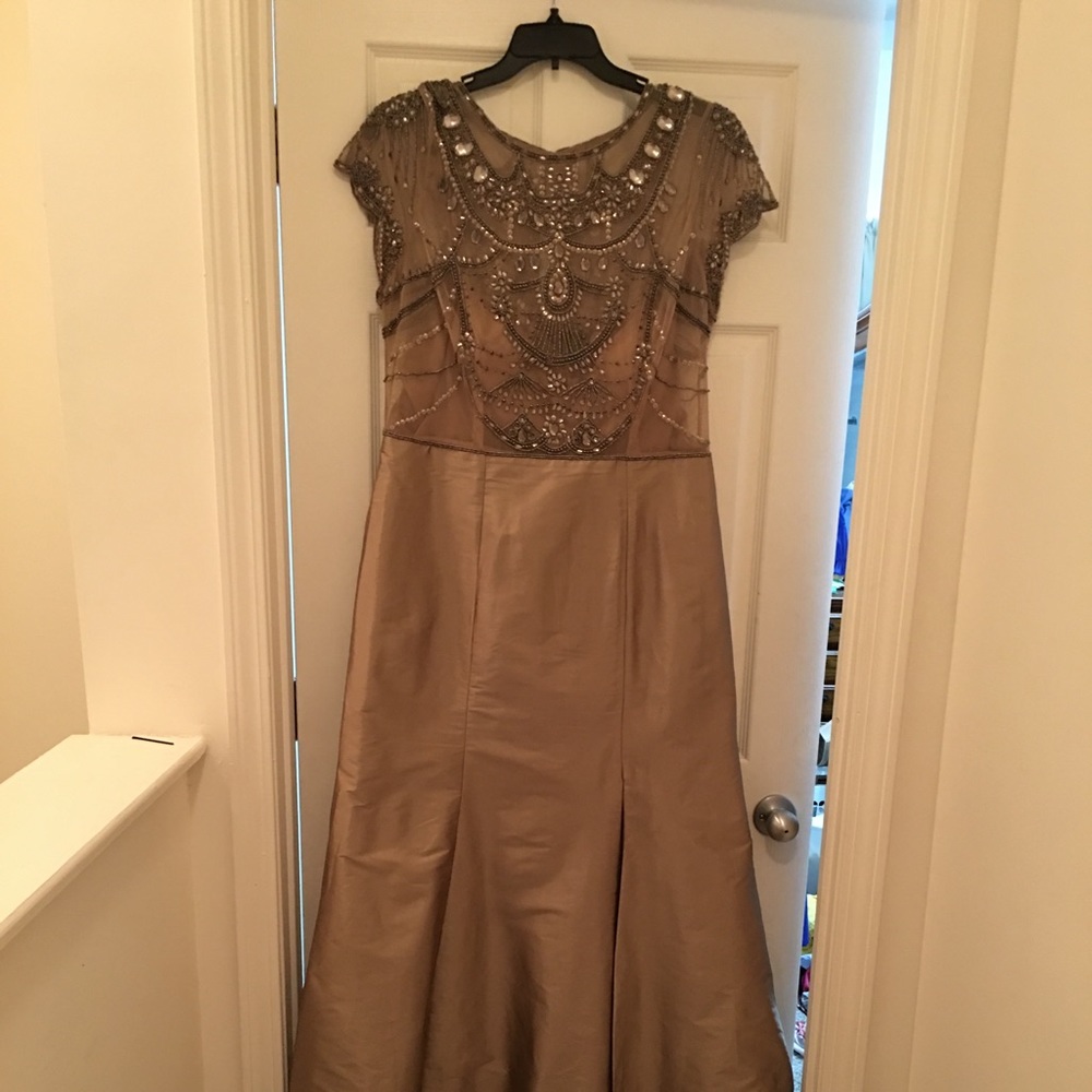 Bronze evening gown by Adrianna Papell size 16