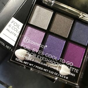 Cool to go eyeshadow palette