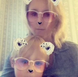 Meet your Posher, Dominique
