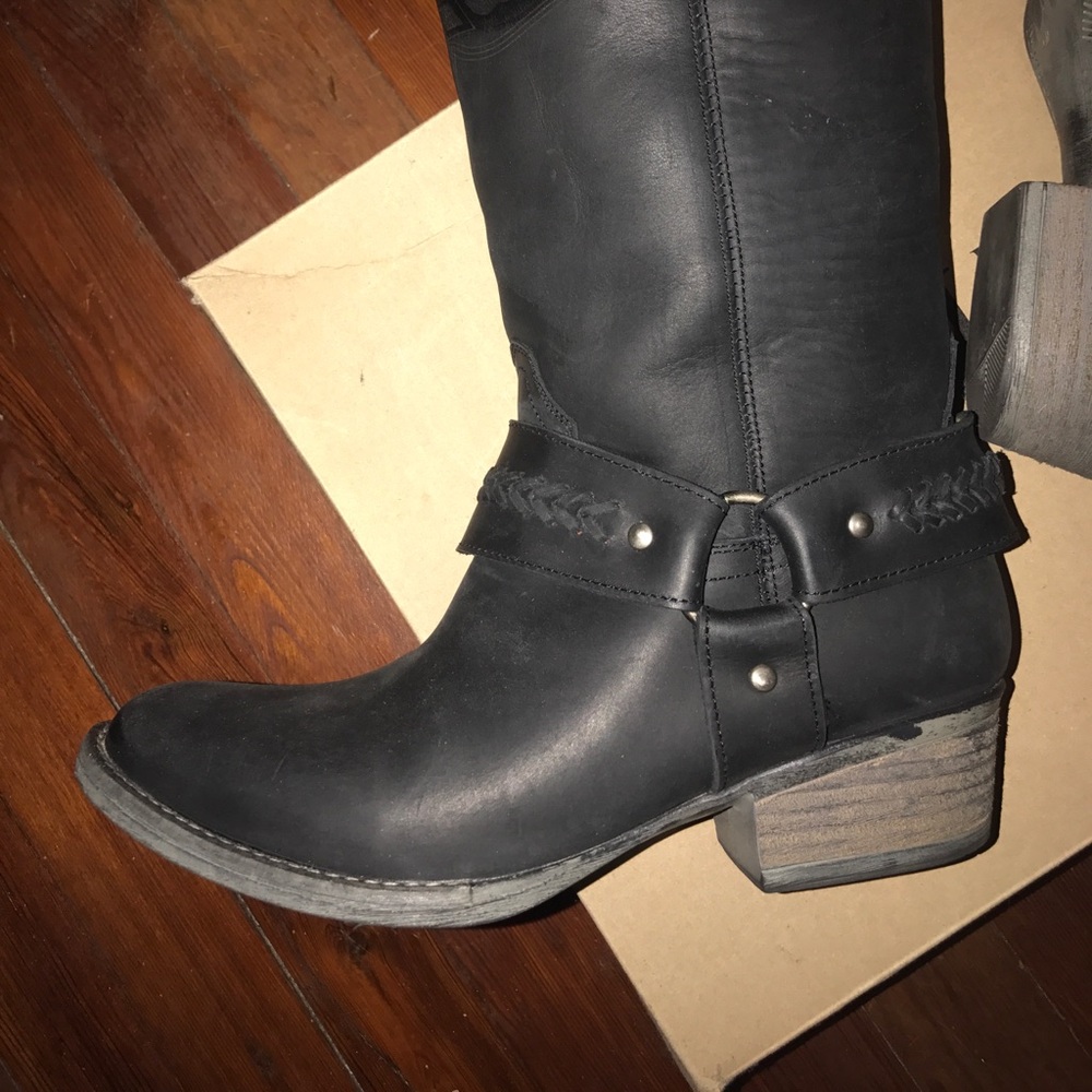 Genuine Leather Diego di Lucca boots