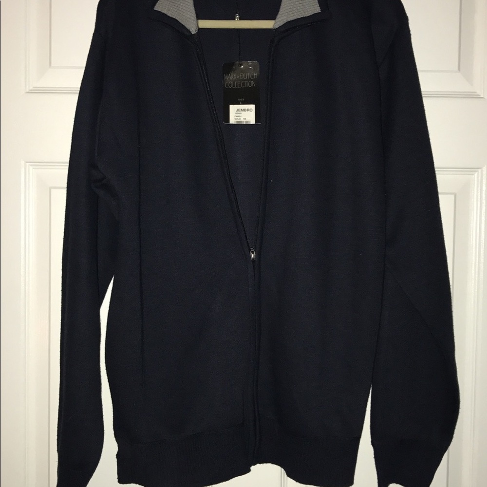Nwt soft and comfortable men's zip up