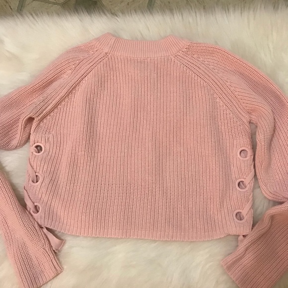 endless rose • lace up sweater in pink - Picture 5 of 6