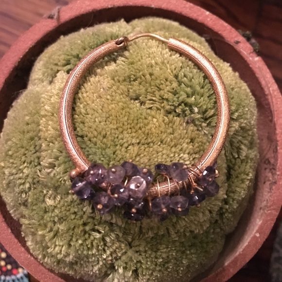 Stunning Earrings - Picture 2 of 2