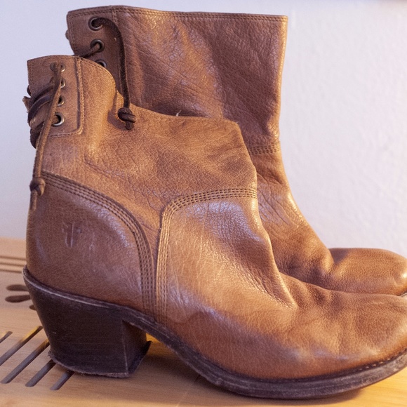 Frye Ankle Boots Caramel Leather Lace Up 70s - Picture 2 of 4