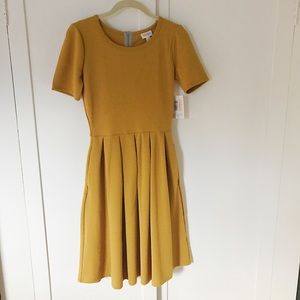 Lularoe mustard Amelia