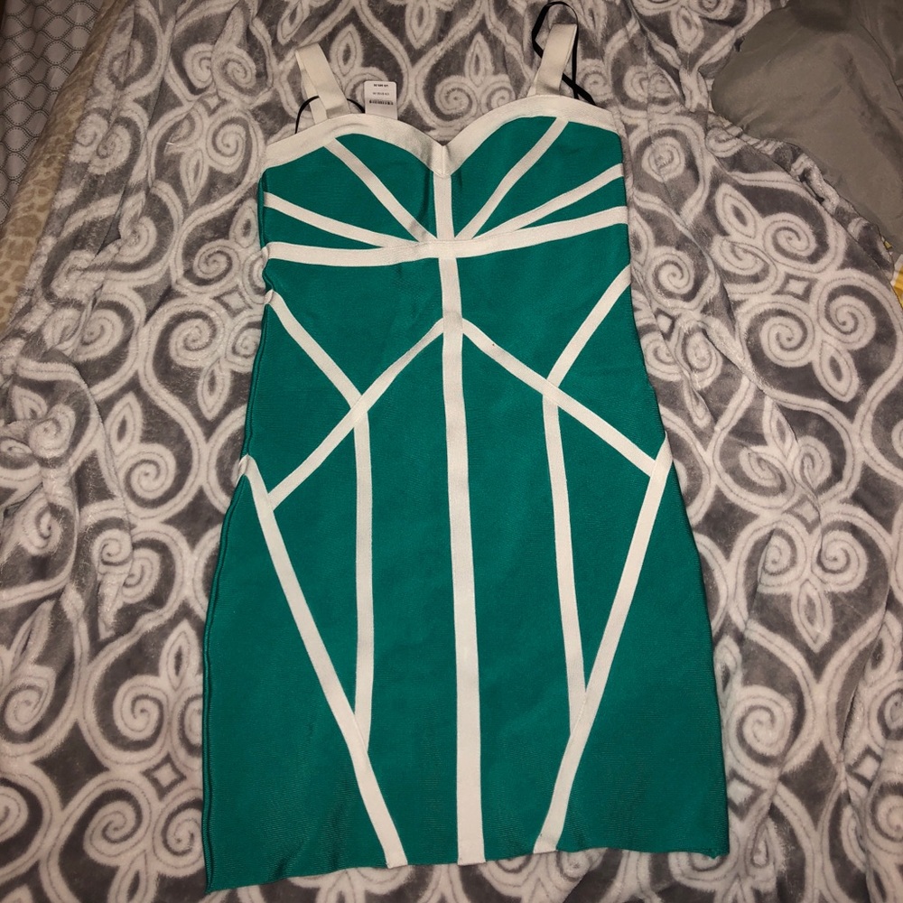 Bebe dress