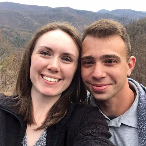 Meet your Posher, Jessica - Picture 1 of 1