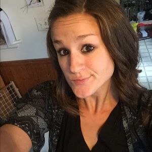 Meet your Posher, Janessa