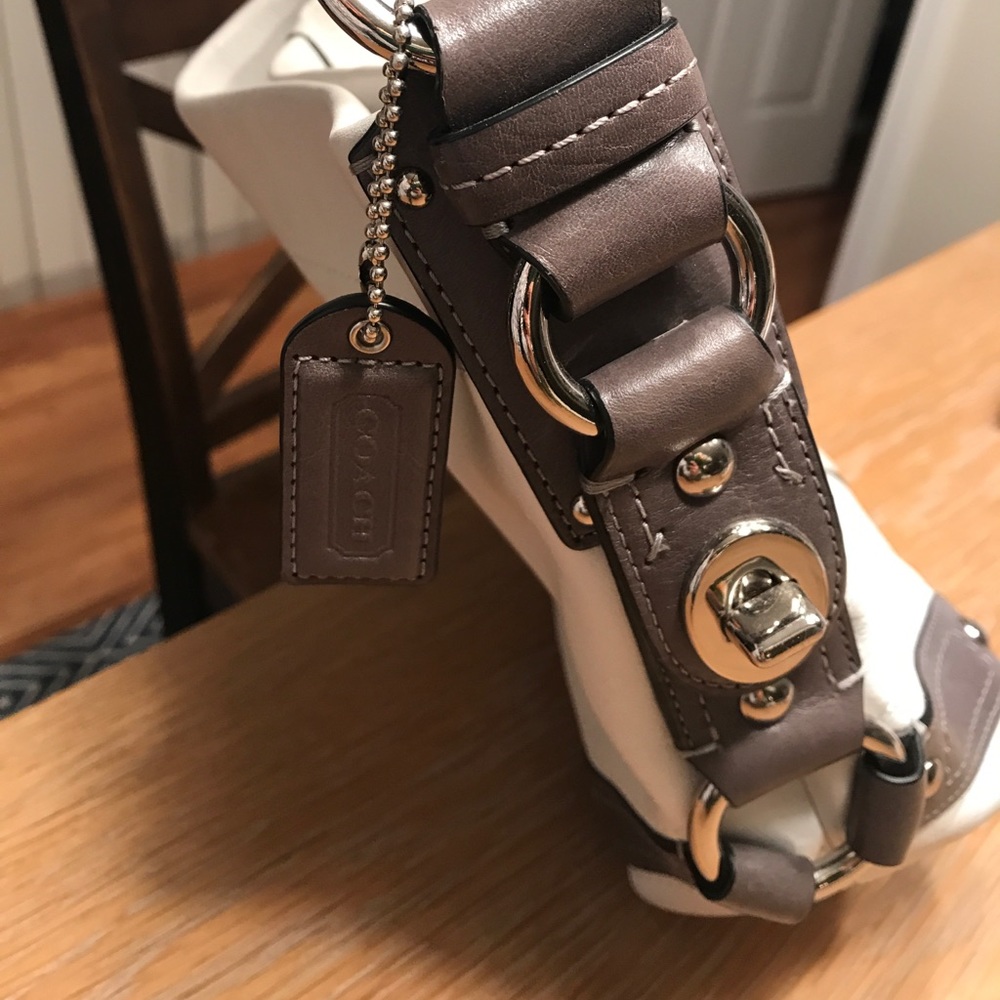 Coach Handbag - Picture 3 of 5