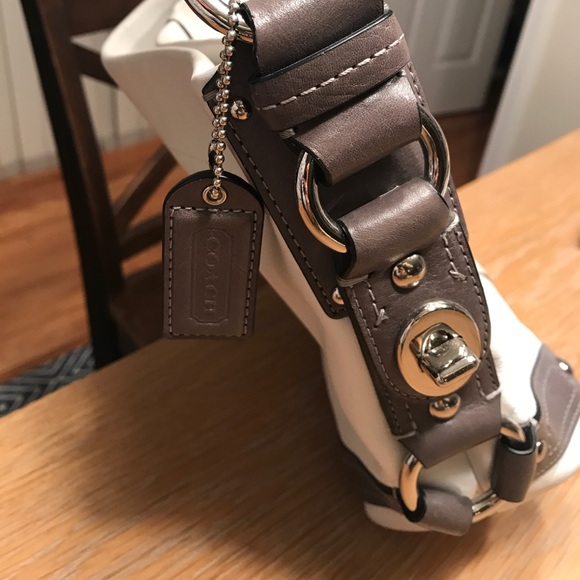 Coach Handbag - Picture 3 of 5