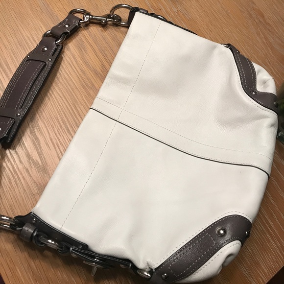 Coach Handbag - Picture 4 of 5