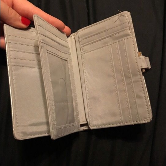 Wallet - Picture 2 of 3