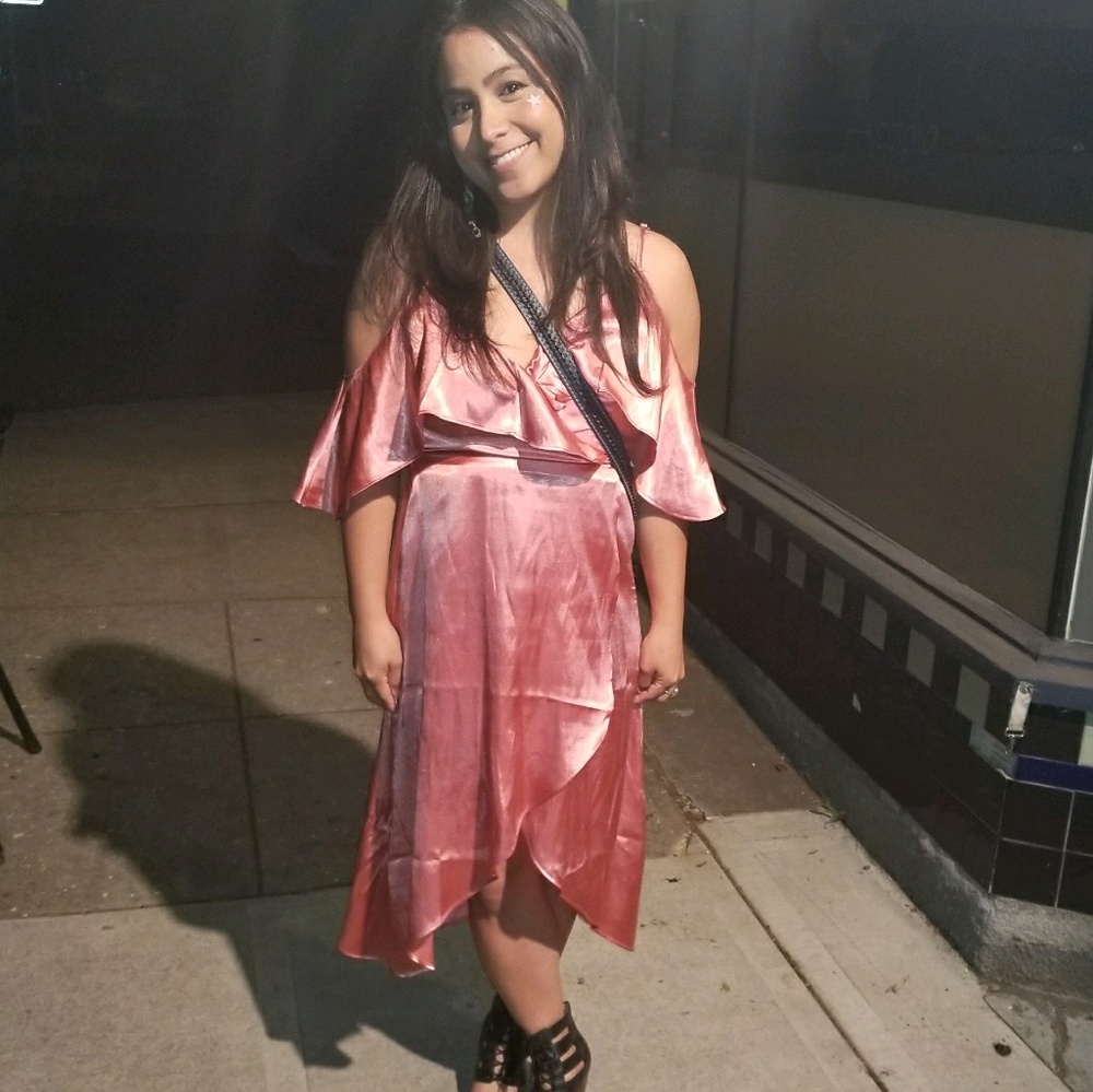 Meet your Posher, Sahar