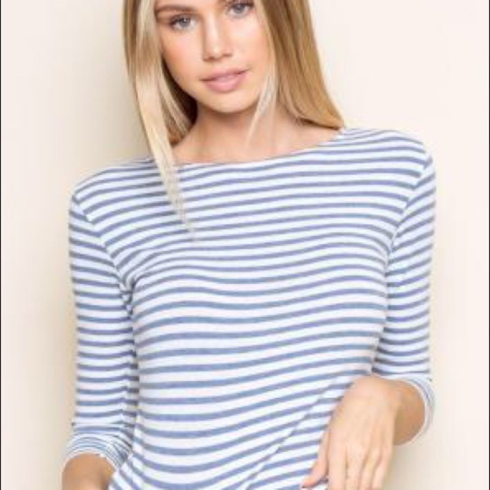 [ ON HOLD ]Blue and White Striped Tee