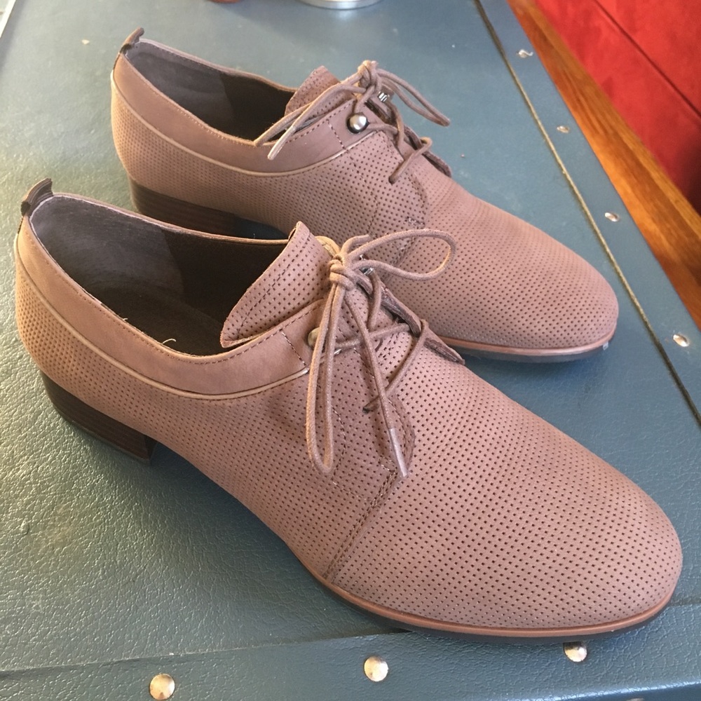 Franco Sarto brown leather loafers 8.5 Women
